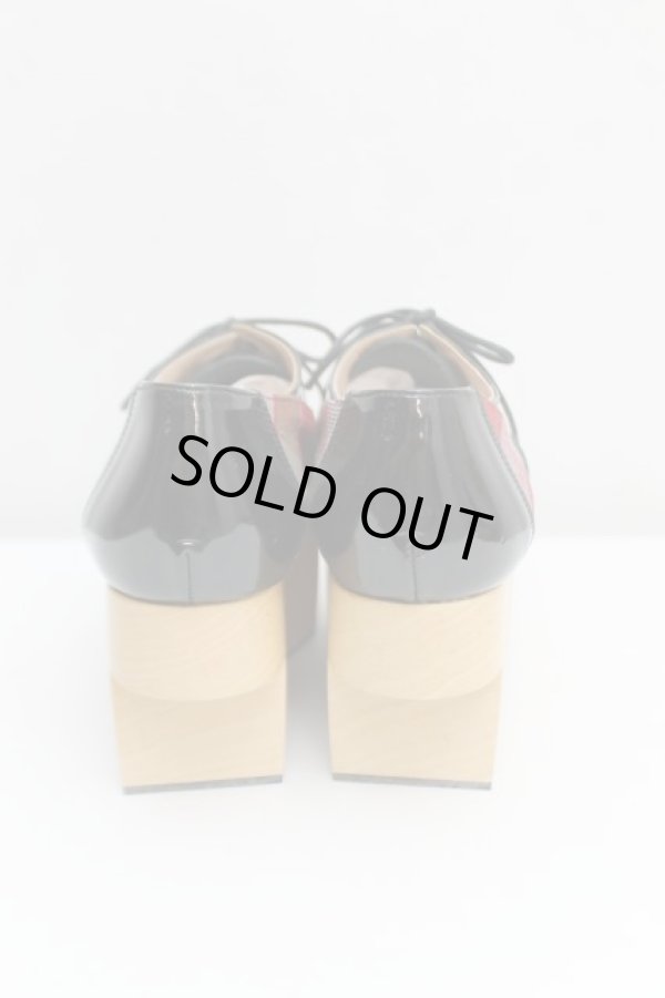 画像4: 【SALE】【3%OFF】ROCKING HORSE GILLIE PATENT TARTAN ヴィヴィアンウエストウッド 中古   20-08-02-040h-1-sh-OD-ZH (4)