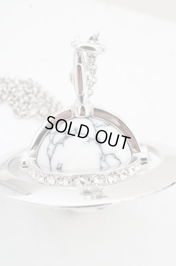画像3: GIANT ORB PENDANT【HOWLITE】 ヴィヴィアンウエストウッド 中古   O-23-07-30-015-nl-IG-OS (3)