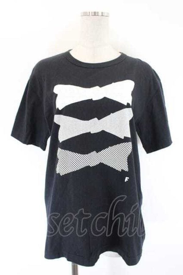 画像1: COMME des GARCONS / ドットリボンプリントＴシャツ L 黒Ｘ白 I-26-07-29-004-to-SA-ZI (1)