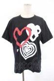 画像1: COMME des GARCONS / ハートモチーフプリントＴシャツ L 黒Ｘ赤Ｘ白 I-26-07-29-008-to-SA-ZI (1)