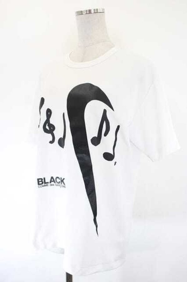 画像3: COMME des GARCONS / ＮＩＫＥコラボＴシャツ  白Ｘ黒 I-26-07-29-014-to-SA-ZI (3)