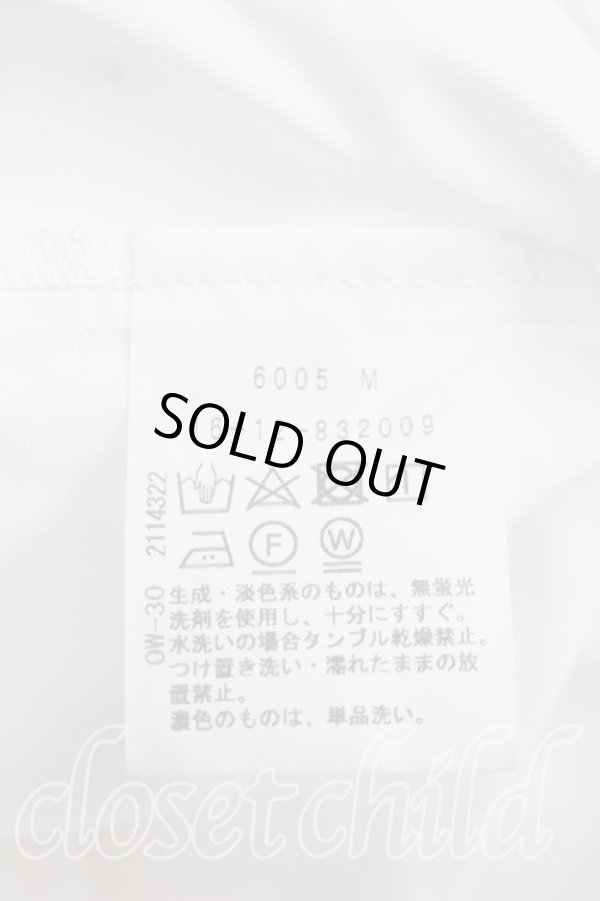 画像4: ヴィヴィアンウエストウッド 中古 / オーガニックブロードタックシェイプシャツ  白  H-26-07-12-015-bl-OD-ZH (4)