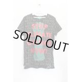 【USED】Vivienne Westwood / フィスト&ロゴ総柄Tシャツ ヴィヴィアンウエストウッド ビビアン   2 黒 【中古】 H-23-12-10-037-ts-OD-ZH