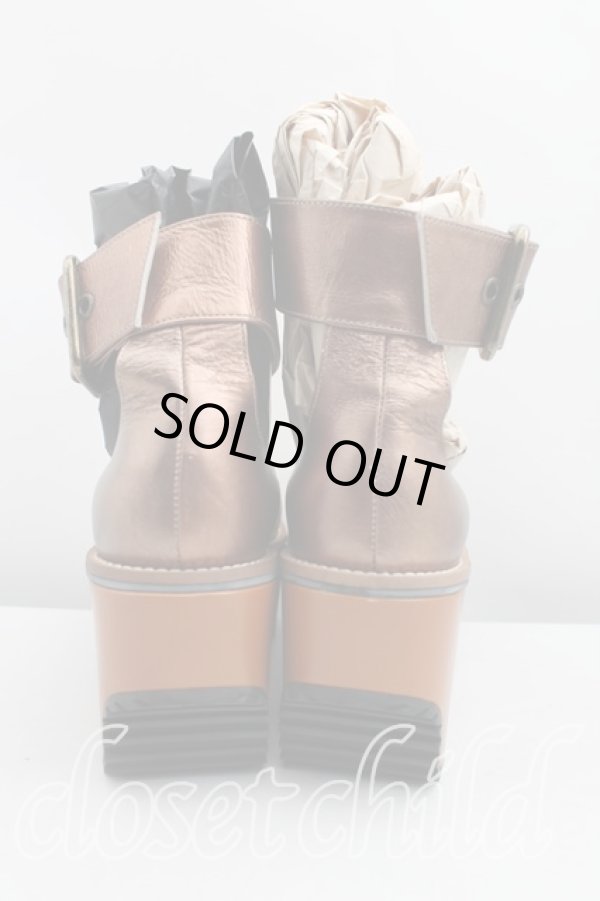 画像4: ヴィヴィアンウエストウッド 中古 / プラットホームベルトパンプス 38 ブロンズ  H-24-03-10-020-sh-OD-ZH (4)