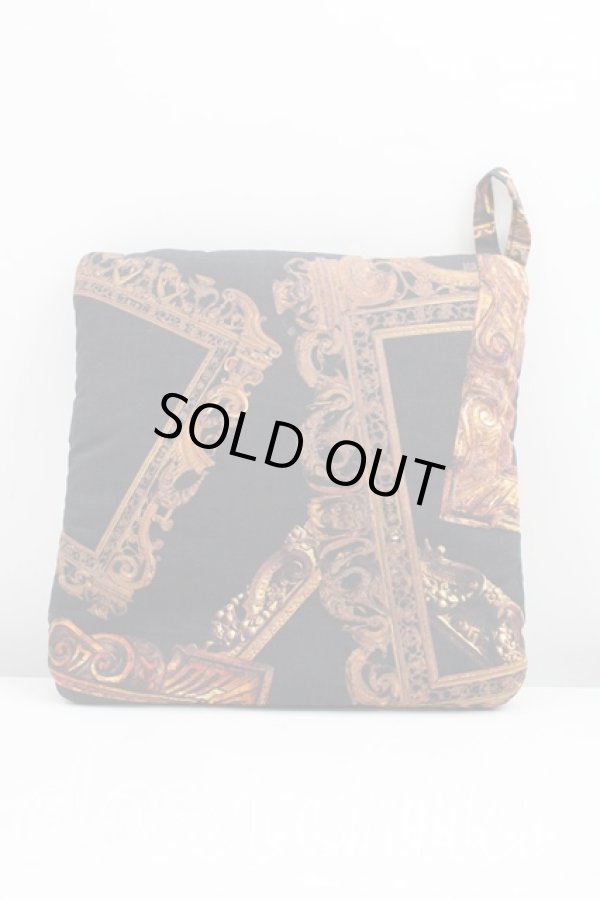 画像2: ヴィヴィアンウエストウッド 中古 / フレーム鍋ツカミ  黒  H-24-03-10-040-gd-OD-ZH (2)