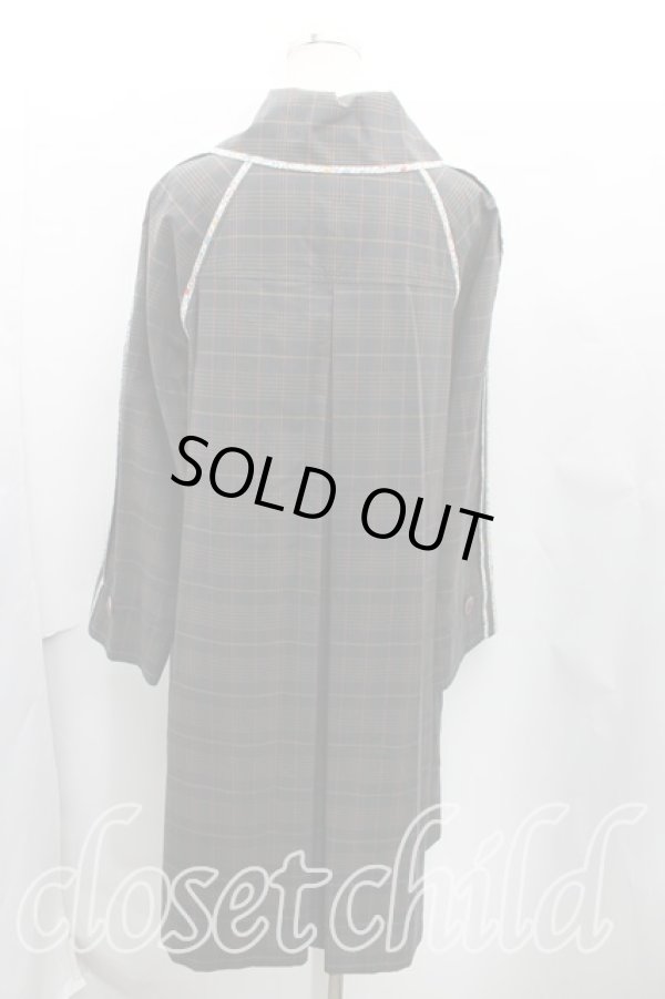 画像2: ヴィヴィアンウエストウッド 中古 / リバティパイピングタータンチェックトレンチコート 00 黒  H-24-10-20-010-co-IN-ZH (2)