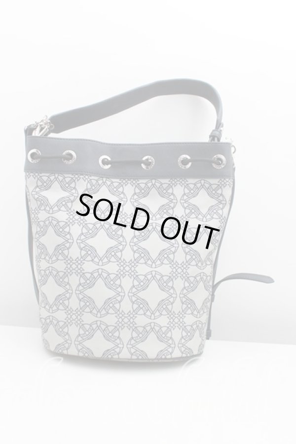 画像2: ヴィヴィアンウエストウッド 中古 / LOGO バケットバッグ  黒  H-24-11-24-049-ba-OD-ZH (2)