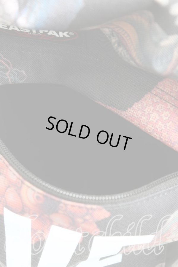 画像8: ヴィヴィアンウエストウッド 中古 / SAVE OUR OCEANキャリーケース  黒  H-24-12-01-031-ba-IN-ZH (8)