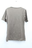 画像2: ヴィヴィアンウエストウッド 中古 / BADGEptTシャツ 2 茶  H-24-12-22-044-ts-IN-ZH (2)