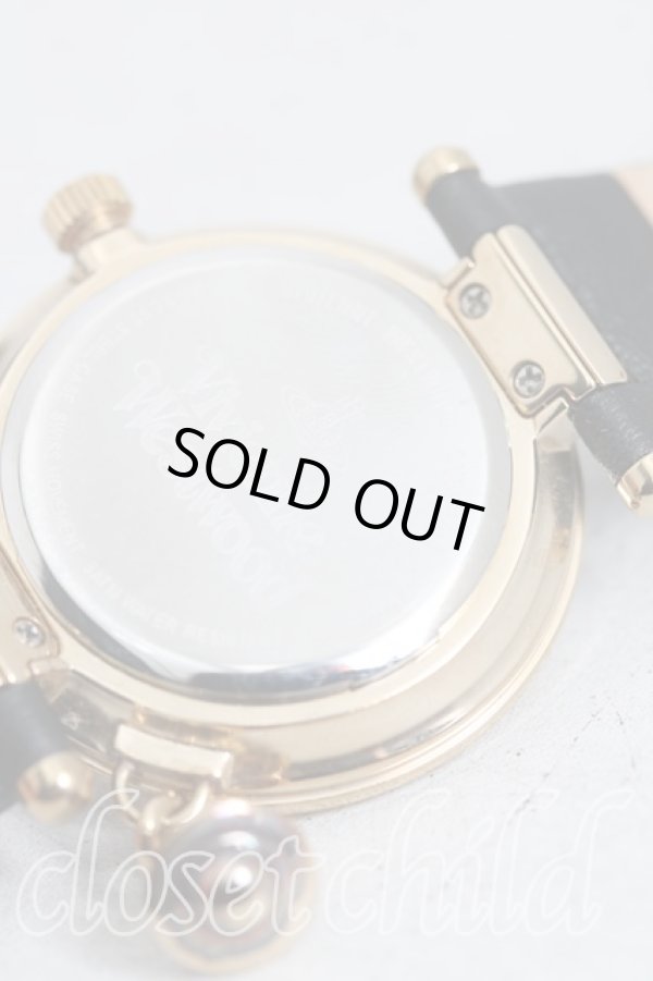 画像5: ヴィヴィアンウエストウッド 中古 / オーブチャームウォッチ  黒×ゴールド  H-25-03-30-036-ac-IN-ZH (5)