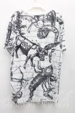 画像2: ヴィヴィアンウエストウッド MAN 中古 / 星座柄Tシャツ 44（メンズS相当） 白  H-25-04-20-033-ts-OD-ZH (2)
