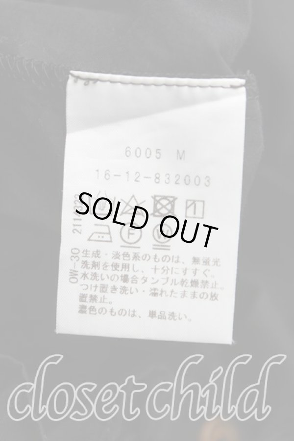 画像4: ヴィヴィアンウエストウッド 中古 / ハートビブブラウス 00(ワンサイズ) 黒  H-25-04-20-017-bl-OD-ZH (4)