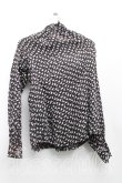 画像2: ヴィヴィアンウエストウッド 中古 / キャット総柄ブラウス 1（7号相当） 黒  H-25-06-01-057-to-IN-ZH (2)
