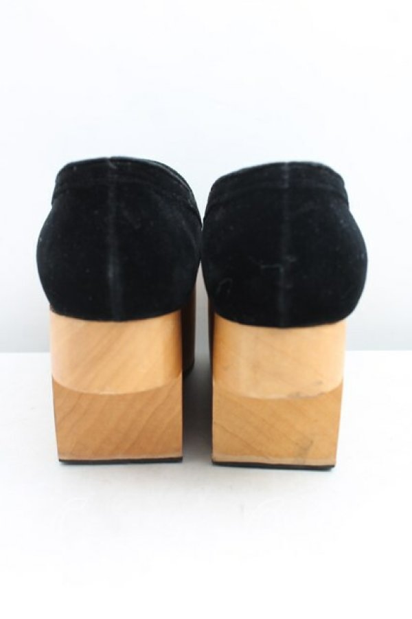 画像4: ヴィヴィアンウエストウッド 中古 / カラーオーブ刺繍ロッキンホース UK6位（24.5cm） 黒  H-25-06-01-141-sh-OD-ZH (4)