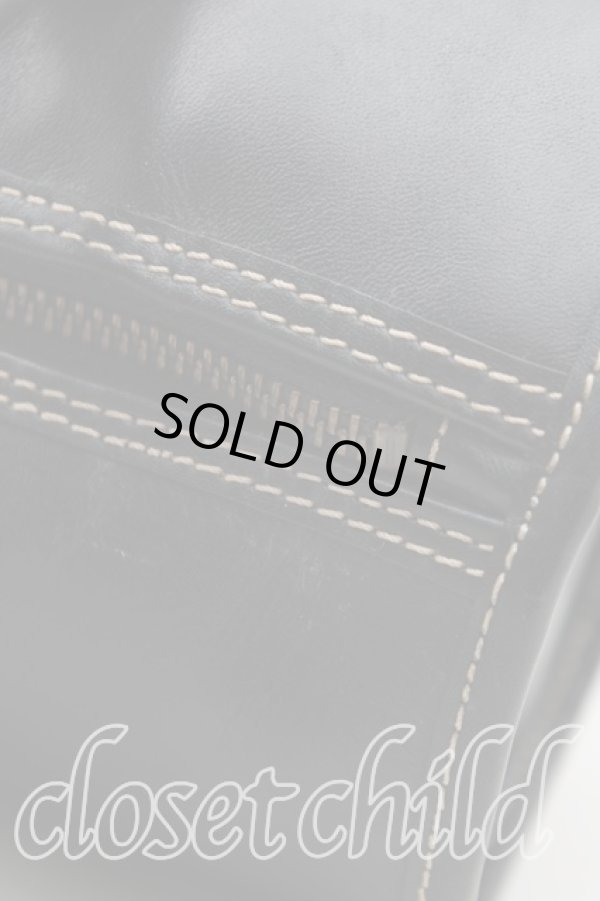 画像5: ヴィヴィアンウエストウッド 中古 / オーブ型押シレザードラム型バッグ  黒  H-25-07-20-060-ba-OD-ZH (5)