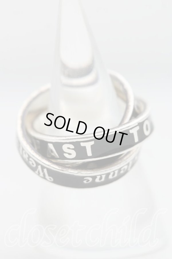 画像4: ヴィヴィアンウエストウッド 中古 / T.F.T.L3連リング M(14号） シルバーｘ黒  H-25-07-20-099-rg-OD-ZH (4)