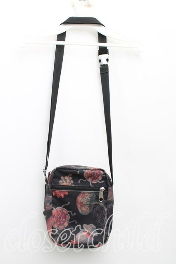 画像3: ヴィヴィアンウエストウッド×EASTPAK 中古 / ショルダーバッグ　VW THE ONE  黒  H-25-08-10-029-ba-IN-ZH (3)