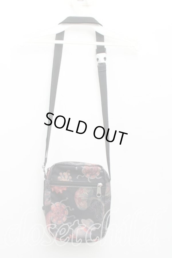 画像3: ヴィヴィアンウエストウッド×EASTPAK 中古 / ショルダーバッグ　VW THE ONE  黒  H-25-08-10-029-ba-IN-ZH (3)