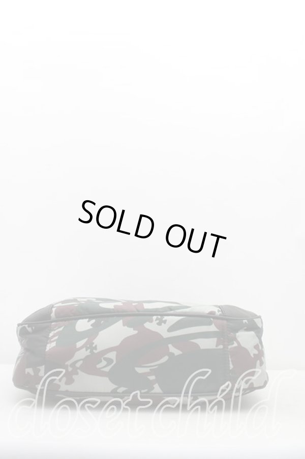 画像4: ヴィヴィアンウエストウッド 中古 / カモフラショルダーバッグ  カーキ  H-25-08-24-044-ba-OD-ZH (4)