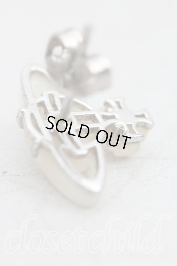 画像4: ヴィヴィアンウエストウッド 中古 / YALITZAピアス【片耳】  白  H-25-09-21-052-er-OD-ZH (4)