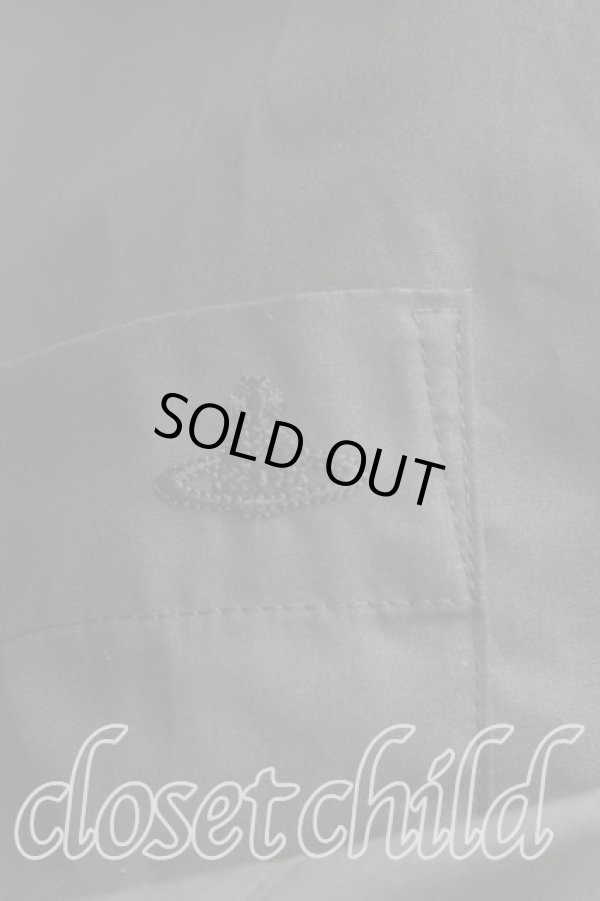 画像6: ヴィヴィアンウエストウッド 中古 / 単色オーブ刺繍比翼半袖シャツ 2（9号相当） 黒  H-25-10-12-054-bl-OD-ZH (6)