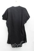 画像2: ヴィヴィアンウエストウッド 中古 / シェパード＆シェパーデスリポージングカットソー 2（9号相当） 黒  H-25-10-12-100-to-OD-ZH (2)