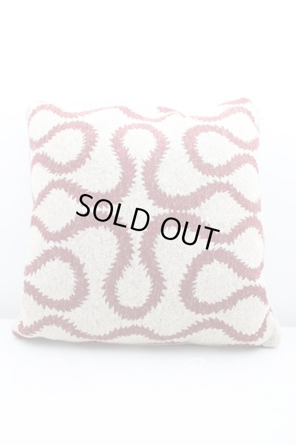 画像2: ヴィヴィアンウエストウッド 中古 / スクイグルクッション  ベージュ  H-25-10-12-127-gd-OD-ZH (2)