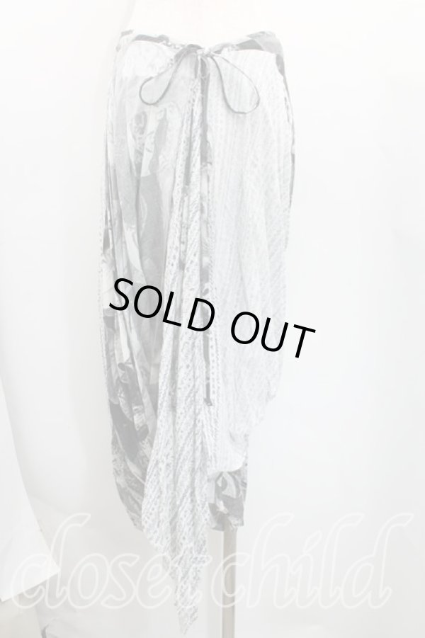 画像2: ヴィヴィアンウエストウッド 中古 / パペット柄エイトスカート 42（11号相当） 白ｘ黒  H-25-10-12-014-sk-OD-ZH (2)