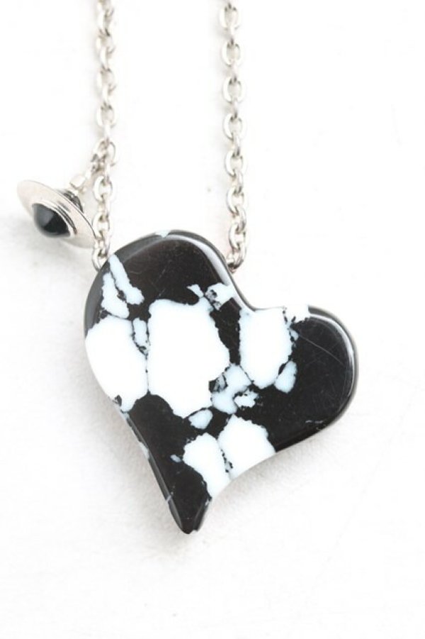 画像2: ヴィヴィアンウエストウッド 中古 / SLICED HEARTネックレス  赤x黒  H-25-10-26-045-nl-OD-ZH (2)