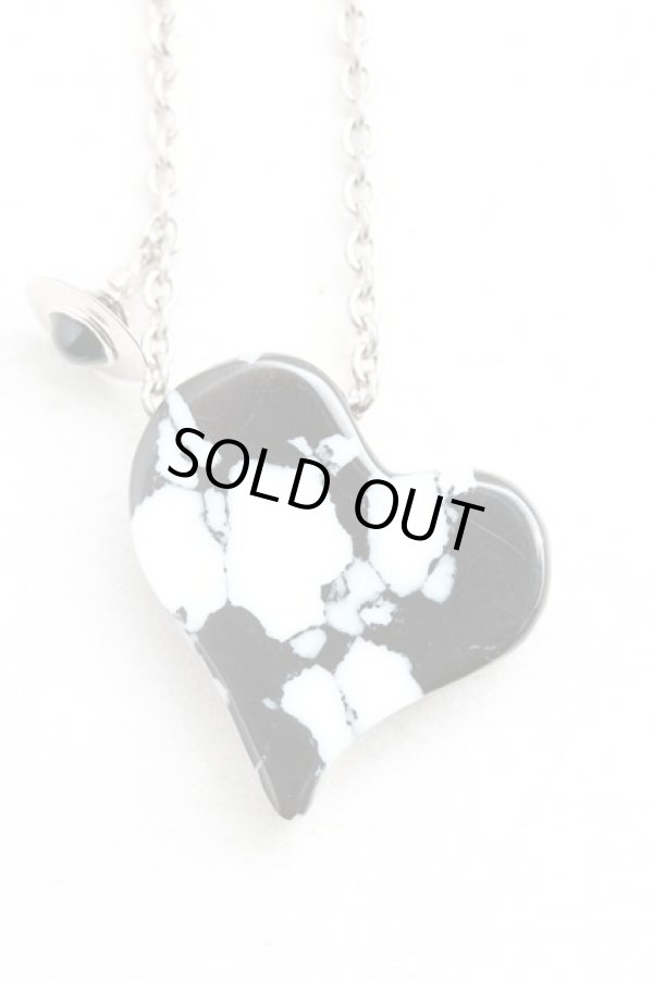 画像2: ヴィヴィアンウエストウッド 中古 / SLICED HEARTネックレス  赤ｘ黒  H-25-10-26-045-nl-OD-ZH (2)