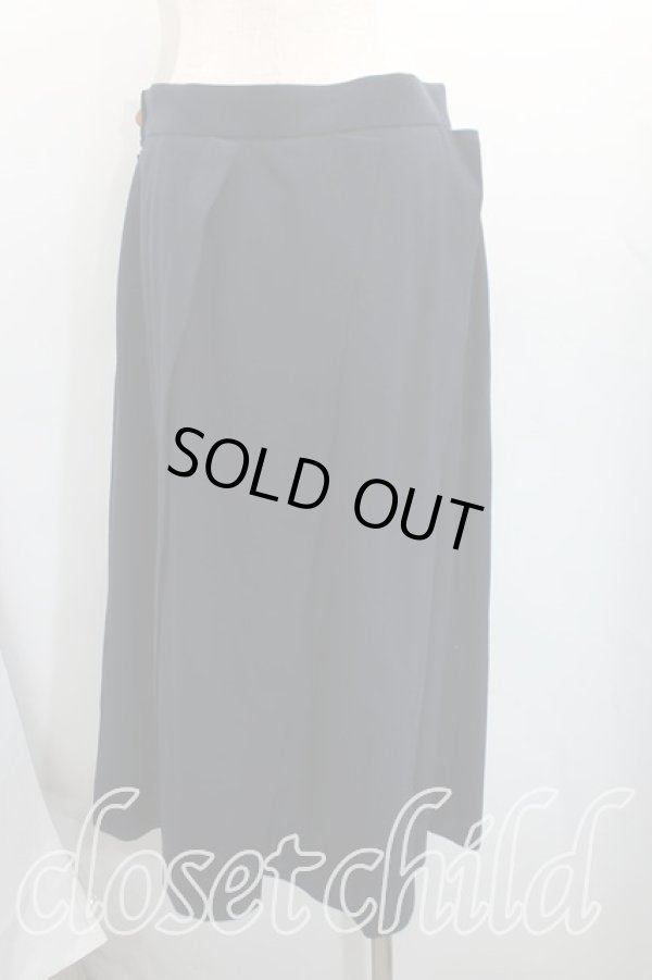 画像2: ヴィヴィアンウエストウッド 中古 / プリーツスカート 3（11号相当） 紺  H-25-11-30-020-sk-OD-ZH (2)