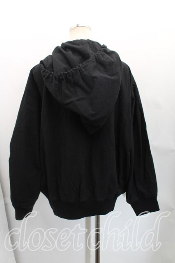 画像2: ヴィヴィアンウエストウッド 中古 / リサイクルポリエステルダンボールトラックジャケット 00（ワンサイズ） 黒  H-25-11-30-003-jc-OD-ZH (2)