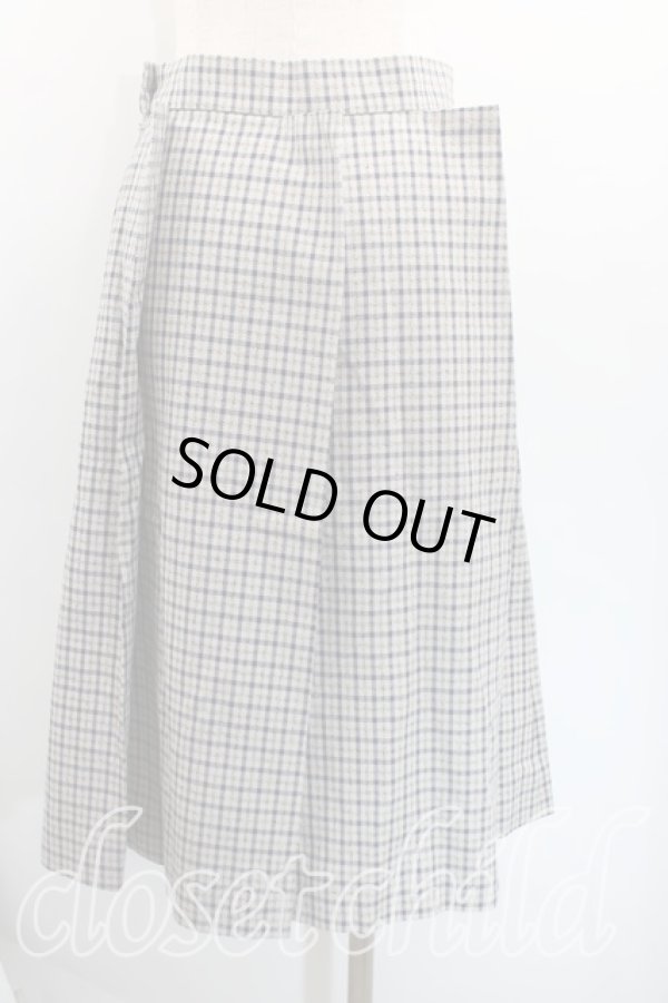 画像4: ヴィヴィアンウエストウッド 中古 / タータンチェックセットアップ 36(7号相当) ベージュ×黒  H-25-12-07-020-su-IN-ZH (4)