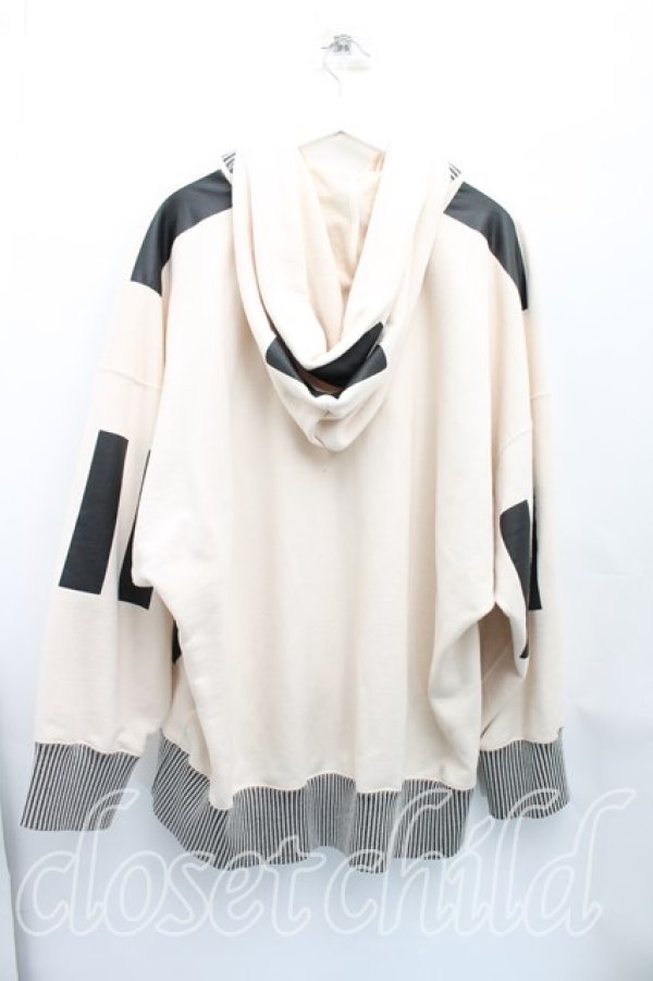 画像2: ヴィヴィアンウエストウッド MAN 中古 / オーブptパーカー FREE ベージュ  H-25-12-21-042-to-OD-ZH (2)