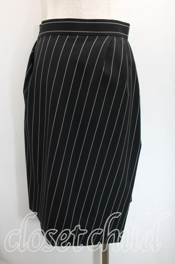 画像2: ヴィヴィアンウエストウッド 中古 / レジメンタルスカート 02（9号相当） 黒  H-25-12-28-038-sk-OD-ZH (2)