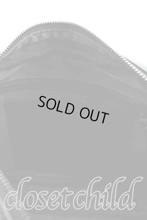 画像4: ヴィヴィアンウエストウッド 中古 / ORBプレート メンズショルダーバッグ  黒  H-25-12-28-109-ba-OD-ZH (4)