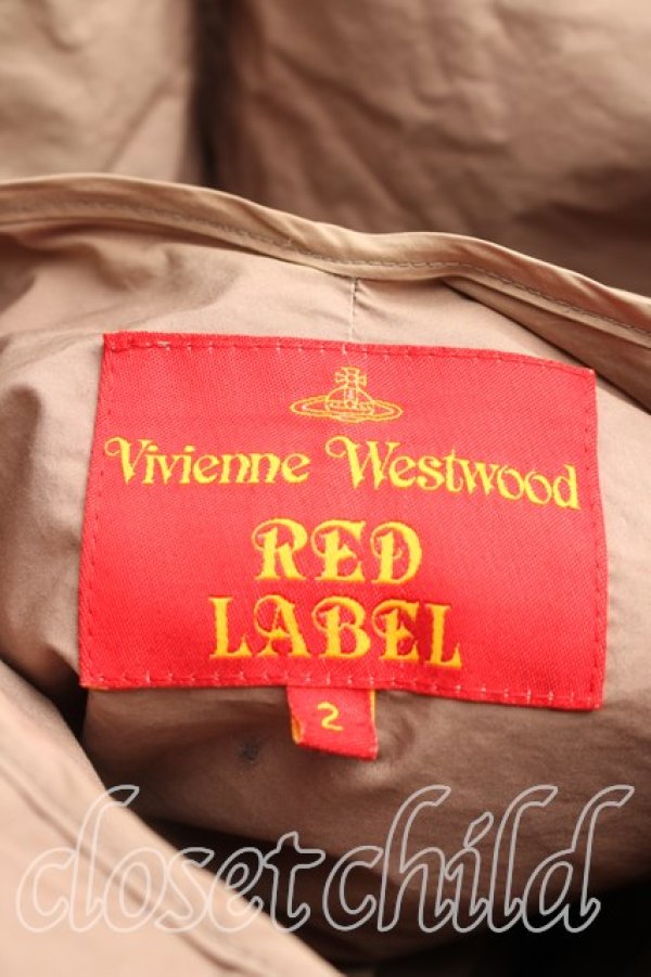 画像3: ヴィヴィアンウエストウッド 中古 / 変形ダウンジャケット 2（9号相当） ベージュ  H-25-12-28-013-co-OD-ZH (3)