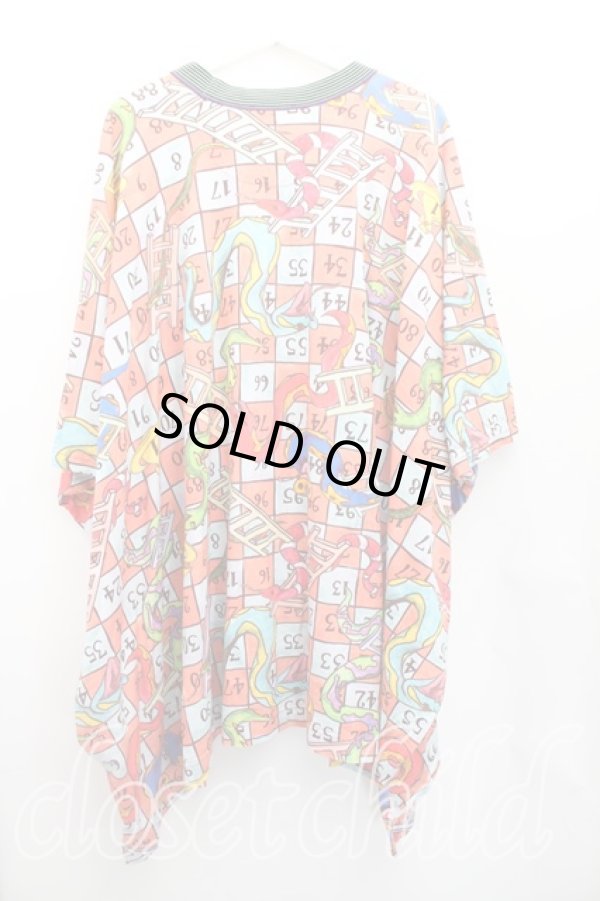画像2: ヴィヴィアンウエストウッド MAN 中古 / "SNAKES AND LADDERS"リラックスTシャツ FREE マルチ  H-26-01-11-025-to-IN-ZH (2)