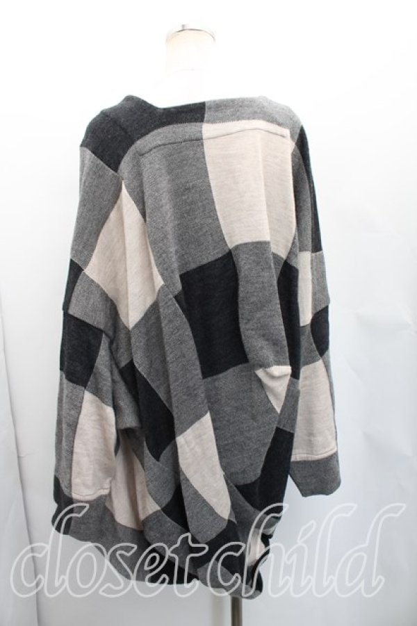 画像2: ヴィヴィアンウエストウッド MAN 中古 / ブロックチェックアシメカーディガン FREE 黒ｘベージュ  H-26-01-11-032-to-OD-ZH (2)
