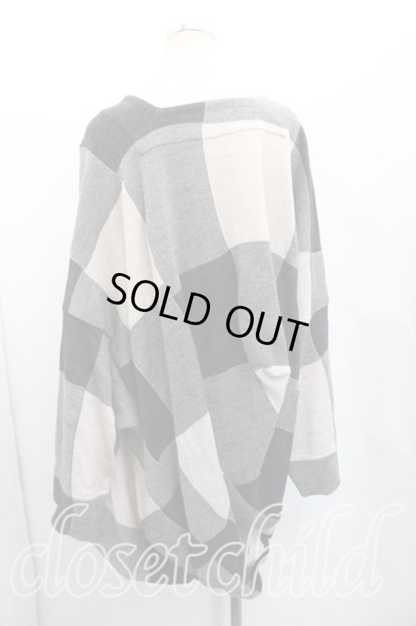 画像2: ヴィヴィアンウエストウッド MAN 中古 / ブロックチェックアシメカーディガン FREE 黒ｘベージュ  H-26-01-11-032-to-OD-ZH (2)