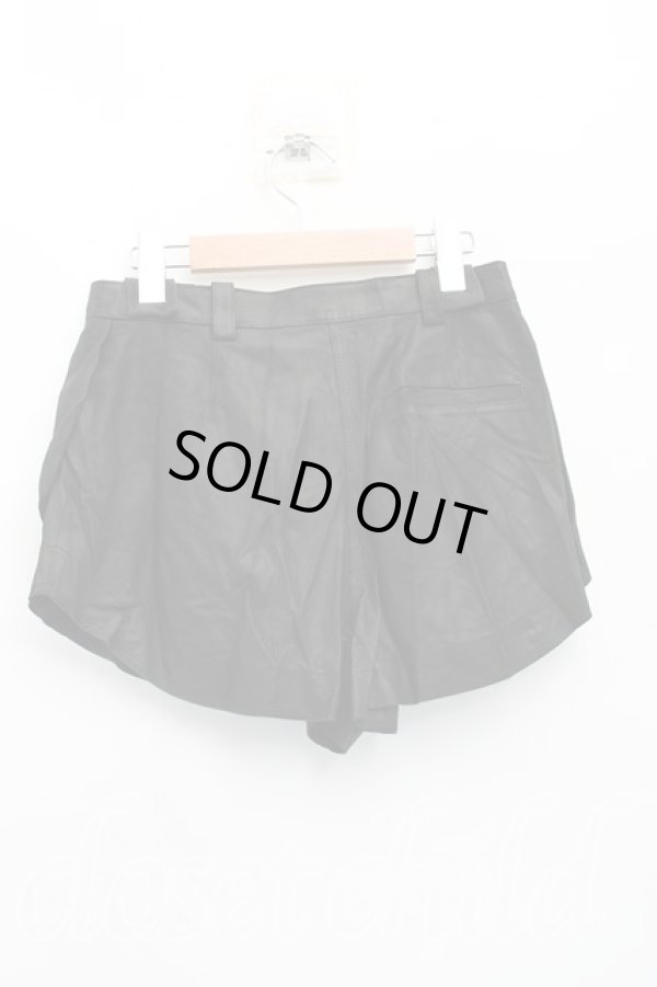 画像2: ヴィヴィアンウエストウッド 中古 / ラムレザーショートパンツ 2（9号相当） 黒  H-26-01-11-006-pa-OD-ZH (2)