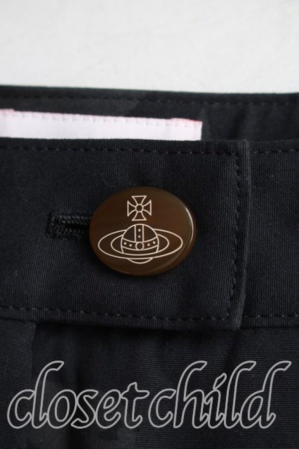 画像6: ヴィヴィアンウエストウッド 中古 / フラワーptショートパンツ 1（7号相当） 黒  H-26-01-11-059-pa-OD-ZH (6)