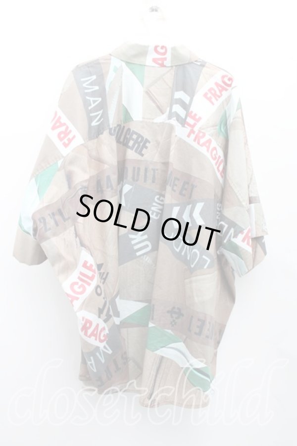 画像2: ヴィヴィアンウエストウッド MAN 中古 / CAUTION TAPE MANLONDONGANDER半袖シャツ FREE 茶  H-26-01-11-063-bl-OD-ZH (2)