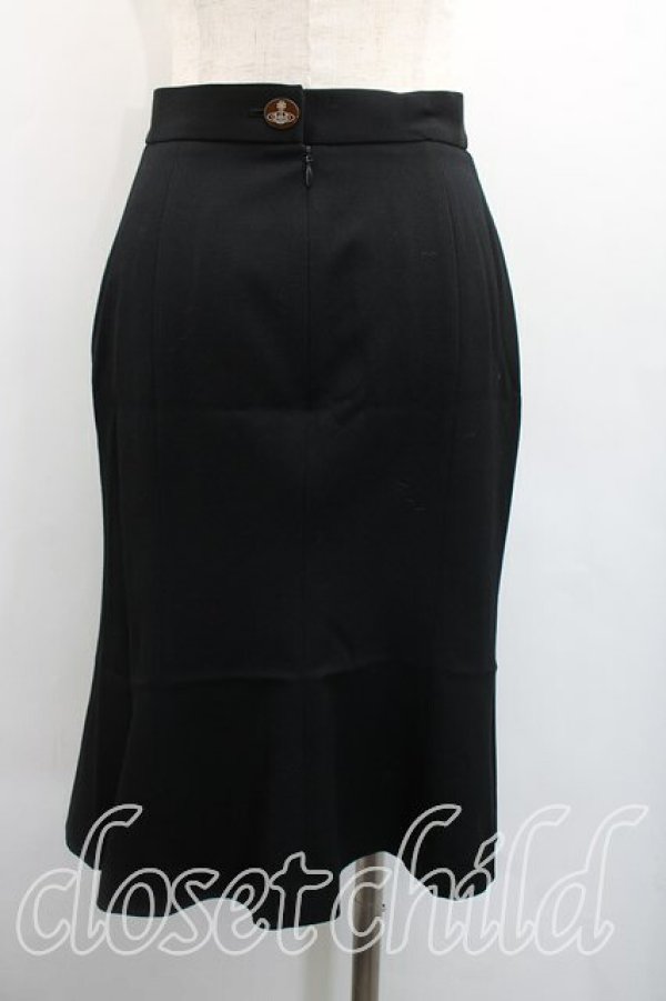 画像2: ヴィヴィアンウエストウッド 中古 / フレアスカート 2（9号相当） 黒  H-26-01-11-071-sk-OD-ZH (2)