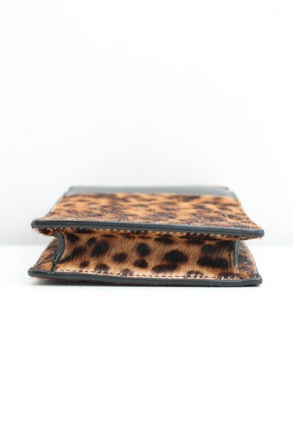 画像3: ヴィヴィアンウエストウッド 中古 / LEOPARD THIN LINE ORB PHONE BAG  茶  H-26-01-11-123-gd-IN-ZH (3)