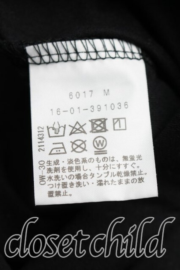 画像4: ヴィヴィアンウエストウッド 中古 / 額縁ptTシャツ 2（9号相当） 黒  H-26-01-18-033-ts-OD-ZH (4)