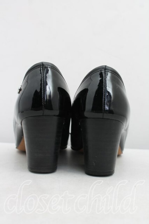 画像4: ヴィヴィアンウエストウッド 中古 / エナメルパンプス 36（23cm相当） 黒  H-26-01-18-063-sh-OD-ZH (4)