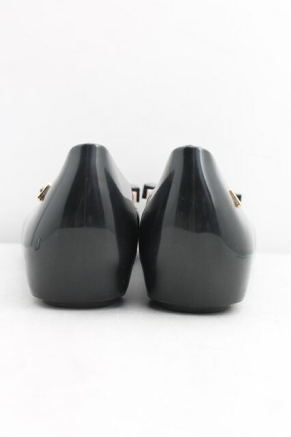 画像4: ヴィヴィアンウエストウッド×Melissa 中古 / ボウフラットシューズ EU35/36（22.5cm相当） 黒  H-26-01-18-064-sh-OD-ZH (4)