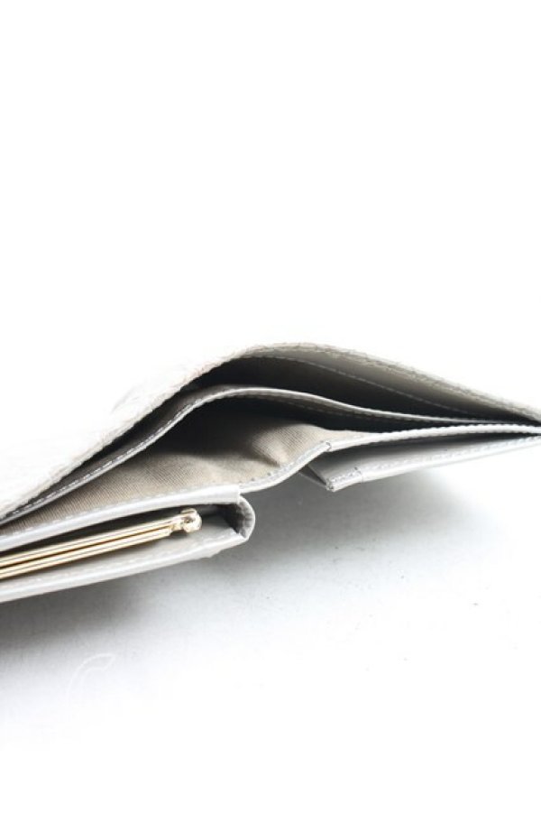 画像4: ヴィヴィアンウエストウッド 中古 / エンボスオーブ折リ財布  灰  H-26-01-18-073-wa-OD-ZH (4)