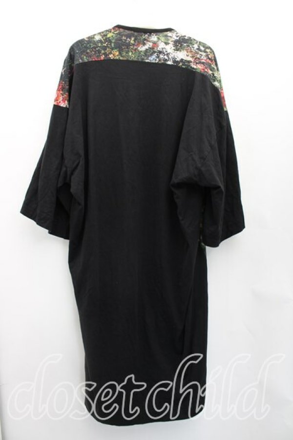 画像2: ヴィヴィアンウエストウッド 中古 / フラワーブーケBIGカットソー FREE 黒  H-26-01-25-038-to-OD-ZH (2)